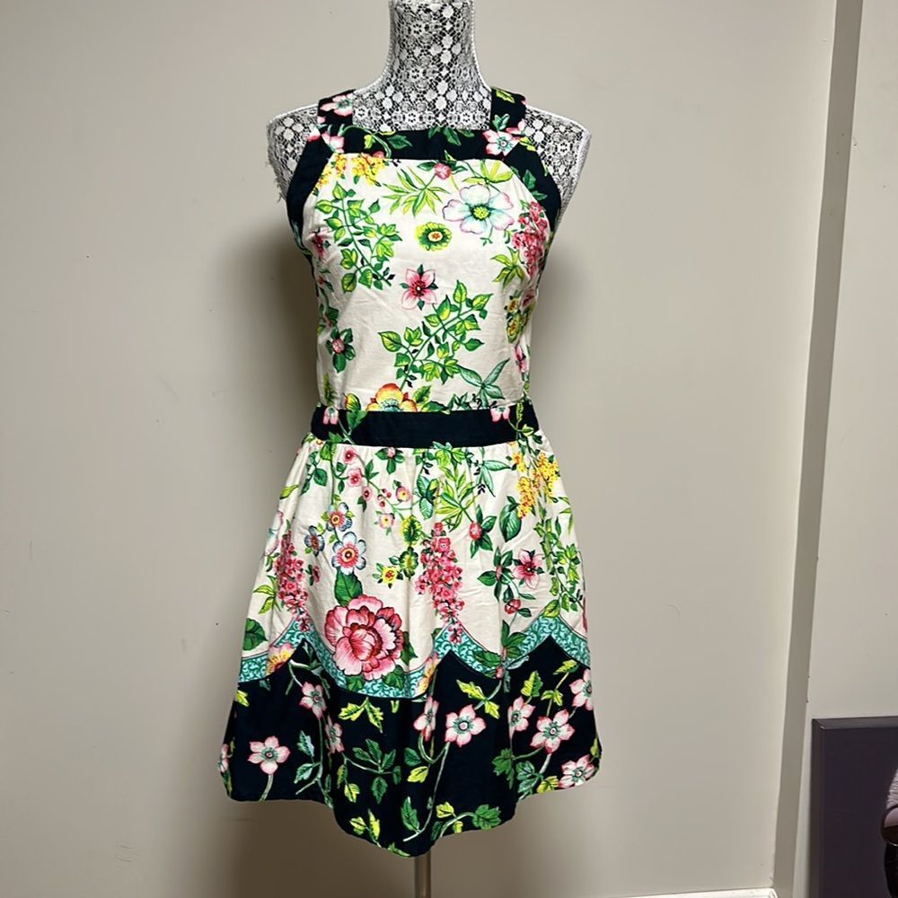 Farm rio Brazil vintage 90s apron floral dress